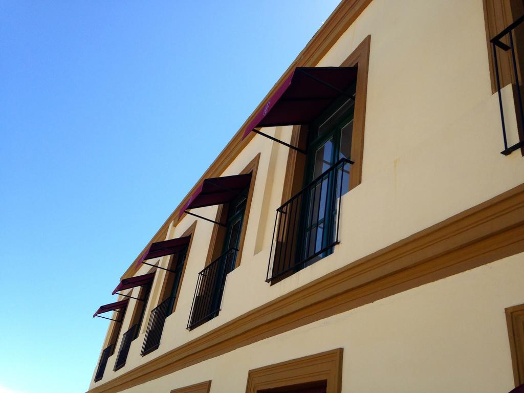 Real Hotel Lujan Exterior foto